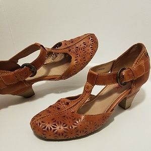 Precious T-strap Pikolinos Size 39